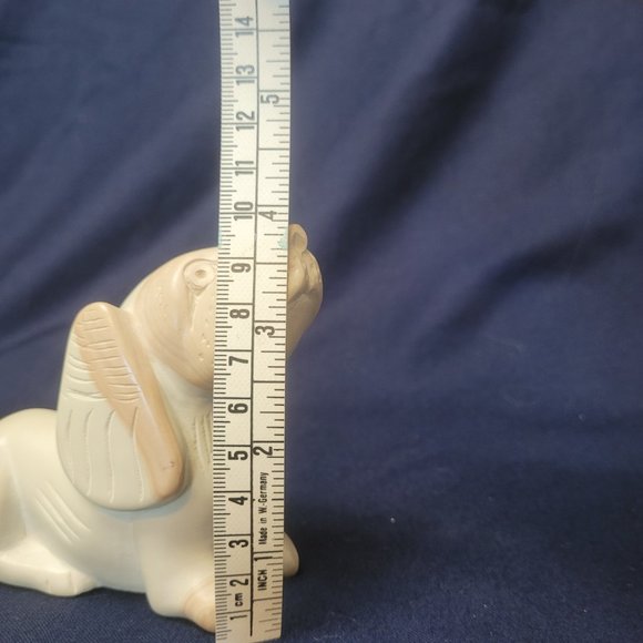 Dog Figurine Soapstone Laying Long Ears Stone - Picture 8 of 10